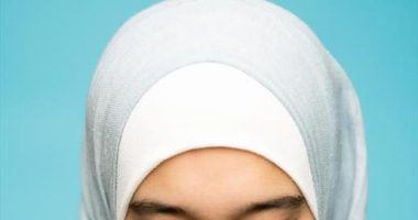 غرامت ۱۸۰ هزار دلاری برای دختران مسلمانی که وادار به کشف حجاب شدند